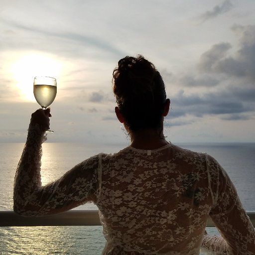 LindsaySaiD_K's profile picture. Making technology useful, intuitive and easy to use through user centered design and research. #UX #UI #IXD #Maker #ExpMakers Event Photographer