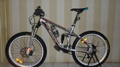 FahreReza1's profile picture. Cool