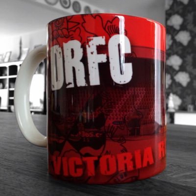 This is unofficially the official twitter account for the legendary Dagenham & Redbridge FC Prediction Mug. Now part of the @GameHeaders podcast.