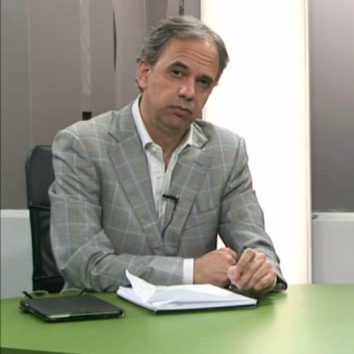 caicogalarza's profile picture. 