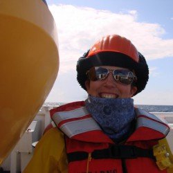 Assistant Researcher, University of Aveiro. Marine ecologist studying deep sea species and habitats.