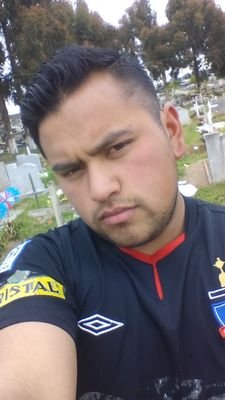 orti_tapia's profile picture. Vamos chile