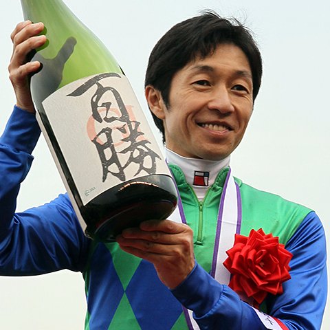 競馬と言えば、武豊
ジョッキーと言えば武豊
武さんまだまだ現役で頑張って！？