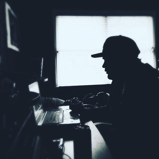 •BeatMaker/RhymeWriter •Founder/CEO: @Dialect_Records CONTACT:dialectmanagement@gmail.com