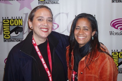 CanDgirl's profile picture. Stay-at-home mom of four...music keeps me sane :)