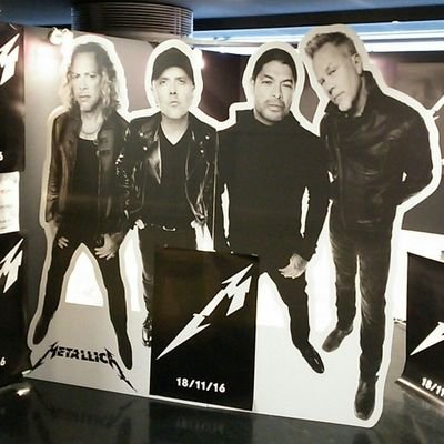 wildchild_1207's profile picture. 猫とメタルが好きです。宜しくお願いします(^^)