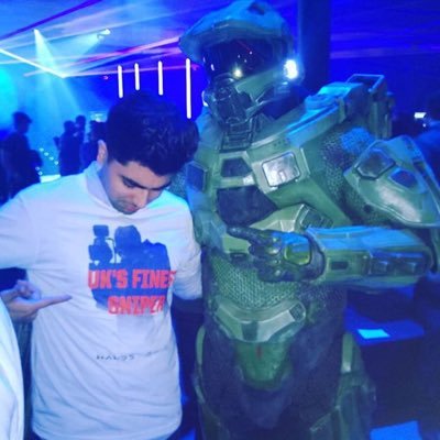 @Salesforce Software Engineer at @F1. Gaming. Memes. News. Trading. Opinions are my own. Subscribe: https://t.co/16IbASwXFO