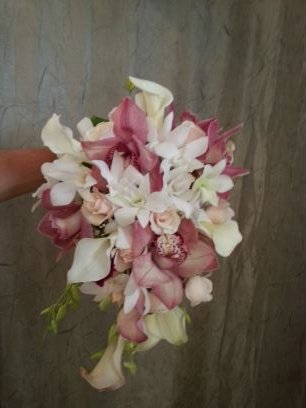 Momsflowershopp's profile picture. We want our customers to fall in love with elegant and personal arrangements for all occasions.  We have been voted Best of Bucks and Best of Bucks Happening.