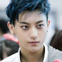 your dose of huang zitao —

watch Z.TAO 'The Road' Documentary 
https://t.co/ZyGxIOE3Jx