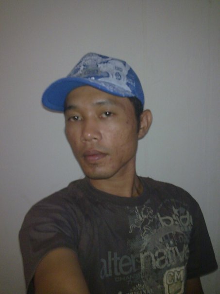 manebur's profile picture. 