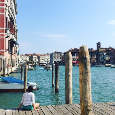 katie_noble96's profile picture. Short jokes; i've heard them all, 5'2 and I dont care what you think. Vet Physio~ Harper Adams. Lover of twinkly things✨