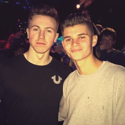 tomswift98's profile picture. 