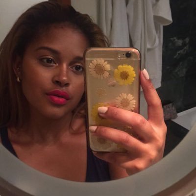 Virginia Commonwealth University Alumna peace&love