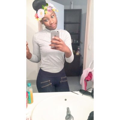 lunikanneso's profile picture. 