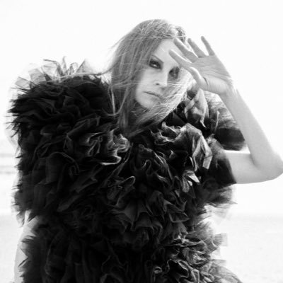 hevelplus's profile picture. #newbrand #newlook #backtoblack #onlineshop