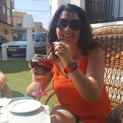 ClrAndreaDalton's profile picture. Mayor of Carlow