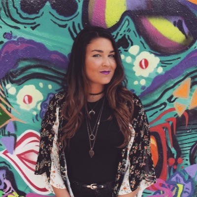 Belisa_Bermudez's profile picture. music, music & more music …also, I love wine.