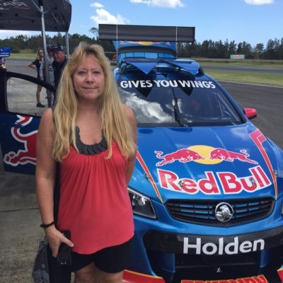Love whales/ researching them, watching my environmental footprint !mad on motor racing, exercising , being on the beach, loving life / travelling ! proud Kiwi