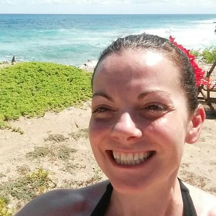 Live simply, laugh easily, love creatures.
She/her. Gen X. Prole. That's me squinting. Top-class jaywalker - don't follow me without looking first...