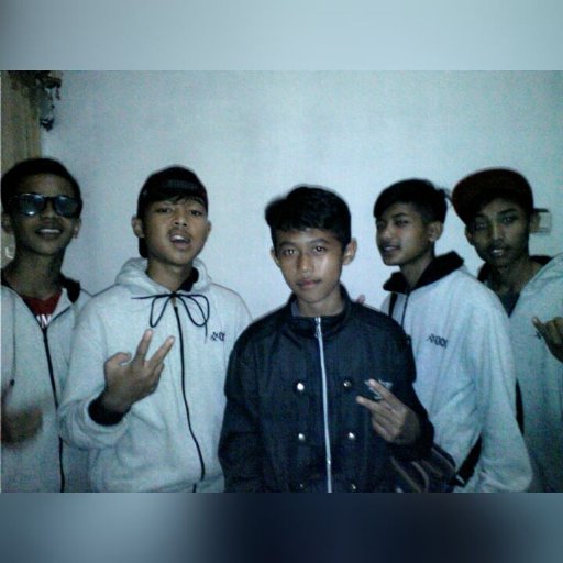 sukmaindra825's profile picture. 