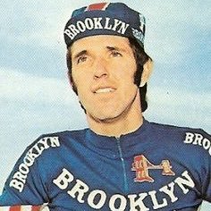 Ginsterdrz's profile picture. 🚴Happy cyclist ✊🇺🇦❤️🇪🇺❤️🇬🇧 Probably Liberal/Labour/Green. Guardian reading meat AND tofu eater. Integrity is EVERYTHING. European.