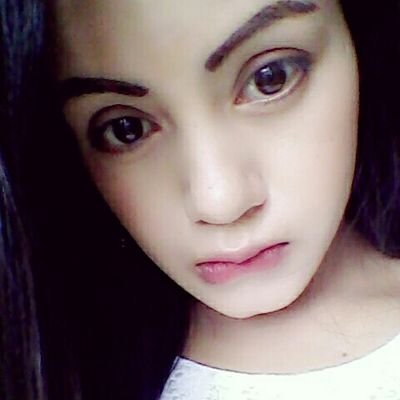 minnie ™ ® | @aiciku  |Here I am with a million of my shortcomings 👧 |