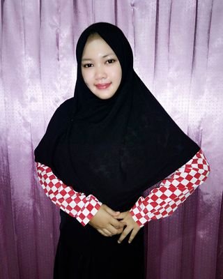 Biarkan orang lain membicarakan diriku 😊 sesuka hatinya, sesuka mulutnya, pada dasarnya yang orang yang benar tidak akan salah jalan 👏😇