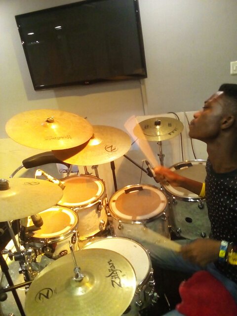 VictoyEmmanuel's profile picture. Gospel musician.                                      Facebook: Emmanuel victory.                    Bbm:2b5f3f47