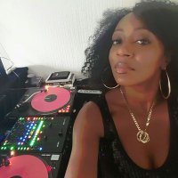 itstechy (@djmisscbrown) 's Twitter Profile Photo itstechy (@djmisscbrown) 's Twitter Profile Photo