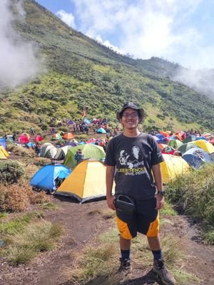Jogja Plurkers | Management UGM 2012 | Travel & Photography |