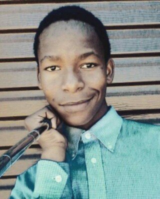 Vocalist || Songwriter || Dancer || for Enquiries / Bookings : Leoneltumelo469@gmail.com
0781593304