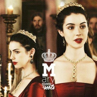 hello follow me 👅👉🏻LIKE👈🏻 I am royals reign sigam o @luishbergamo please
