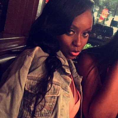 DavyTheReader's profile picture. Booklion📖 |5sos 🤘🏾|