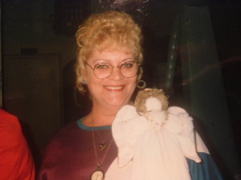 RiverGal1944's profile picture. Just Old Lady with wonderful Grandchildren