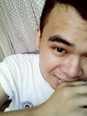 Hi! I'm Josh 😘
-kind
-lover
-happier
-friendly
-dreamer......