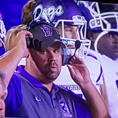 Retired FB Coach Brownsburg HS, now living in TX cheering on Lake Belton Broncos . Longsnapper dad. Formerly the largest WR coach in IN. RT not an endorsement.