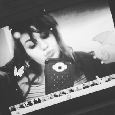 serajoleebb's profile picture. *eye roll*