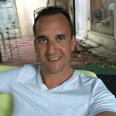 osamsam68's profile picture. 