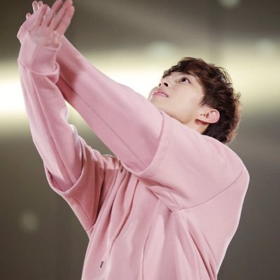 Seraphic_NNN's profile picture. 160721 택운오빠한테 답멘 받음💕 20대 별빛⭐️ 이별은 블언블🙏🏻 ♥️내 삶 이유(@CHA_NNNNN)♥️ 🌸🌸 유 월 삼 십 일 🌸🌸 🙋🏻연꽃청년임🙋🏻 ⭐내 욘글이 @OnAndOnX0630⭐️