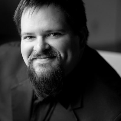 Portland Based Voiceover Artist, tenor/countertenor, and early music specialist.