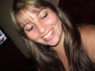 Colcerniani's profile picture. Mas tem tantas coisas sobre mim que ainda não descobri, coisas que eu ainda poderei ser, ou coisas que eu sou, mas não admito nem sob tortura.