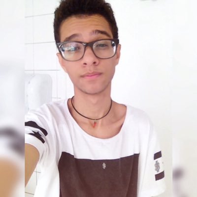 YooTheu's profile picture. Segundo a Fonte ... Sou um humano diferente!! Oláááaá, sou Dorameiro, Animeiro, Kpoppeiro .... Siga eu aii maan ❤️