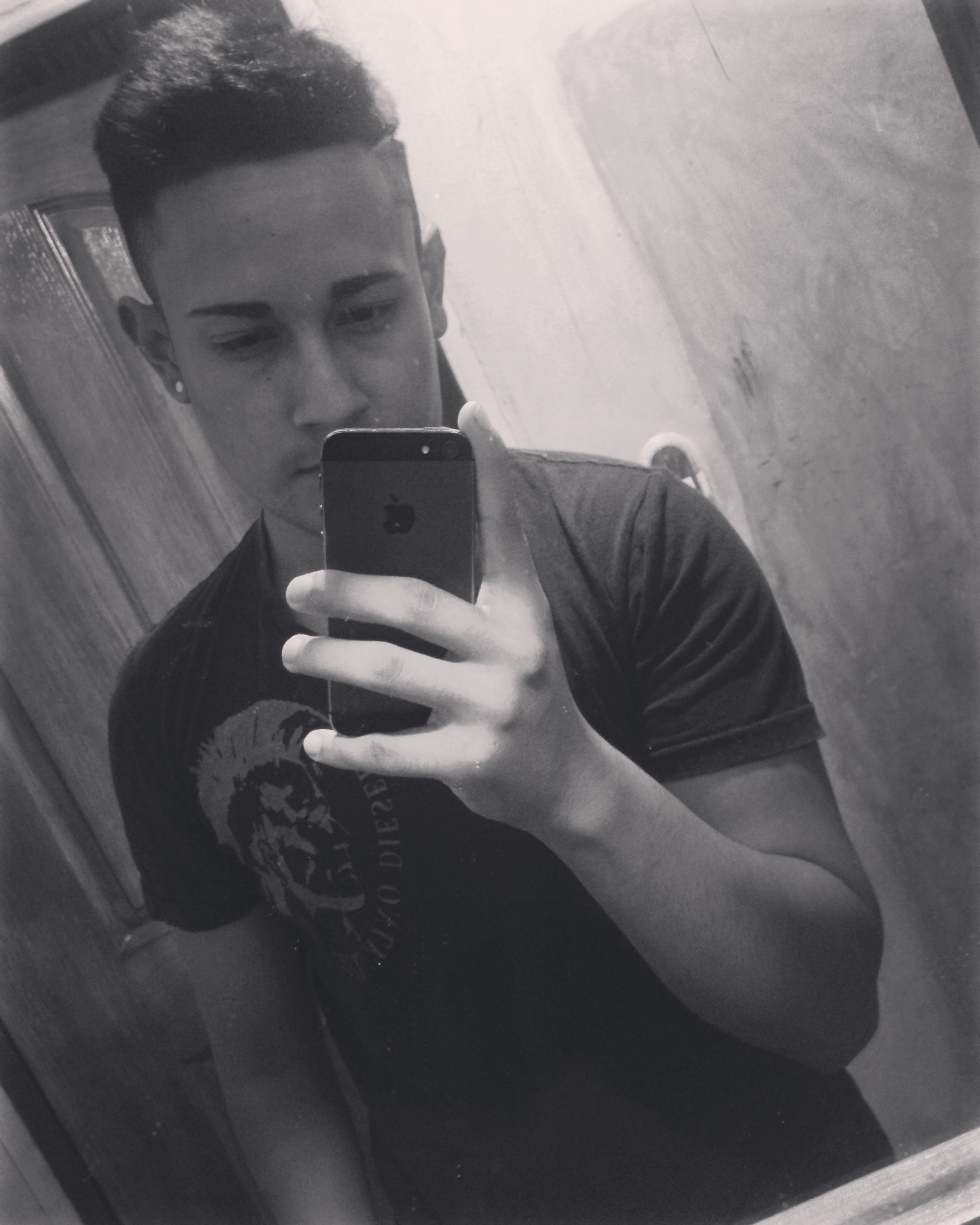 Luis7Fernando7's profile picture. 