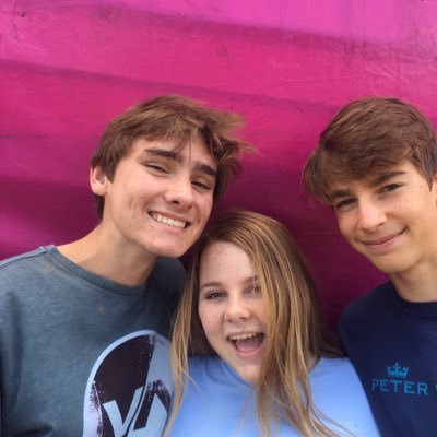 carolineclem4's profile picture. 