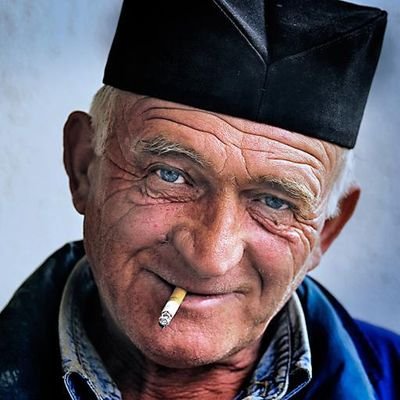 LiteralSerb's profile picture. Samo me pratite jarani