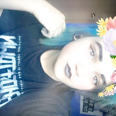 Snapchat: aaliyah.hurst Instagram:kawaiiunicornsgorawr Musical.ly: kawaiiunicornsgorawr Kik: aaliyah_123100