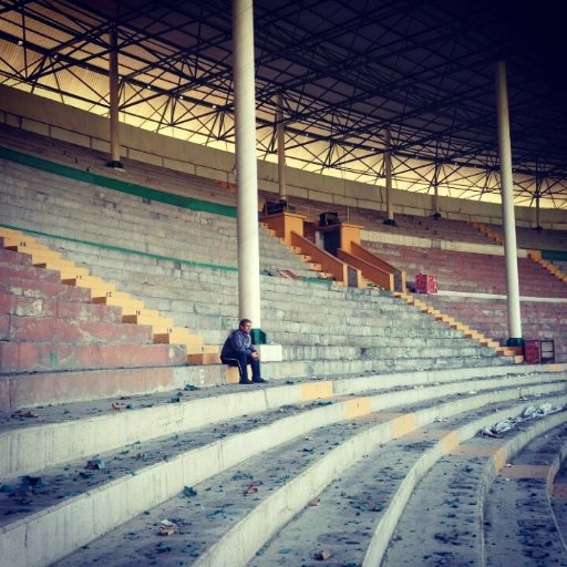 Dağlarda yürüyerek,uzak yollarda bisikletle kafasına göre gezen insan. Deplasmanlarda.😎  BEH Genel Sekreteri.  Turlardan paylaşımlar burada: https://instagram.