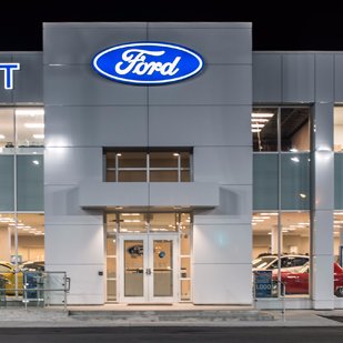 Thorncrest Ford
1575 The Queensway
Toronto, Ontario, M8Z 1T9
(416)521-7000