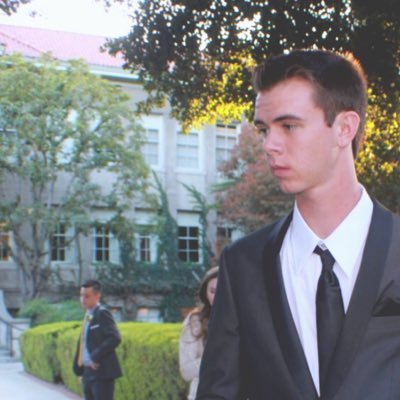 CoatsJakob's profile picture. 