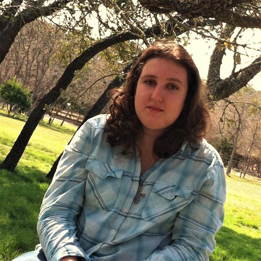 camillajenschk1's profile picture. 18- graduated in may!